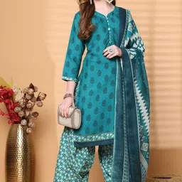 Rajnandini Floral Printed Sweetheart Neck Straight Kurta With Salwar & Dupatta image 5