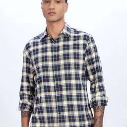 Eszett Men Tartan Checked Spread Collar Pure Cotton Casual Shirt-picture-13