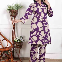 NAVYAAZRI Women Floral Printed Regular Pure Cotton Kurta with Trousers image 4