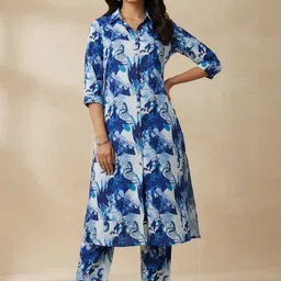 Gopi Prem Printed Shirt Collar Regular Pure Cotton Straight Kurta With Trousers-picture-11