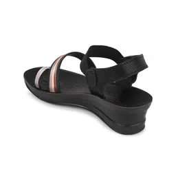 PENNEN Women Open Toe Flats image 3