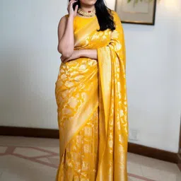 CaniBani Woven Design Zari Silk Blend Handloom Banarasi Saree-image-94