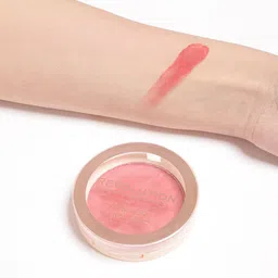 Makeup Revolution London Blusher Reloaded - Rose Kiss 7.5g image 5
