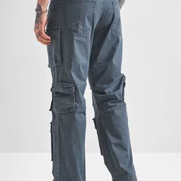 HIGHLANDER Men Relaxed Fit Mid-Rise Cargos Trousers image 3
