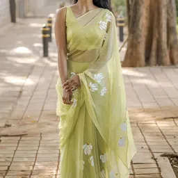 Mitera Women Floral Printed Block Print Saree-picture-34
