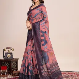 AMRUTKALA SAREES Floral Printed Zari Saree image 4