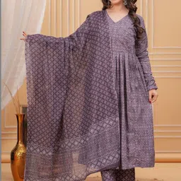 PRISHA FASHION Women Floral Printed Regular Kurta with Churidar & With Dupatta-picture-29