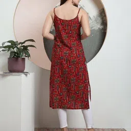 amous Women Straight Kurti with Sleeveless Design image 5