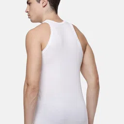 CAVENDERS Pack Of 3 Cotton Basic Vests c12=SWIFT---3---85 image 3