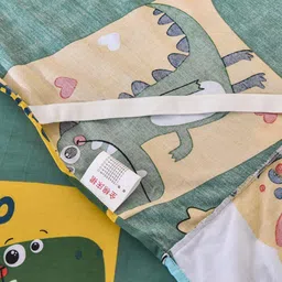 JC HOME Green & Yellow Printed 200 TC Cotton King Bedsheet with 4 Pillow Covers image 5