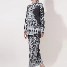 clobug Printed Shirt & Trouser Co-Ord Set image 4