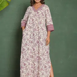 Nihsamah Printed Maxi Nightdress image 5