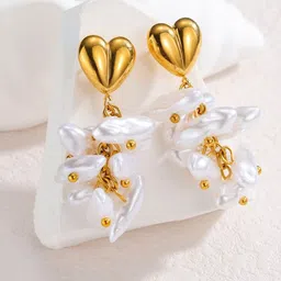 DressBerry Heart Shaped Drop Earrings-image-61