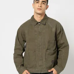 gap Relaxed Fit Spread Collar Denim Jacket image 5