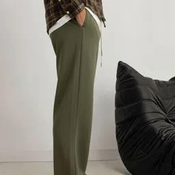 dockstreet Men Solid Olive Track Pants-picture-45