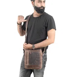 Goatter Unisex Coffee Brown Messenger Bag image 3