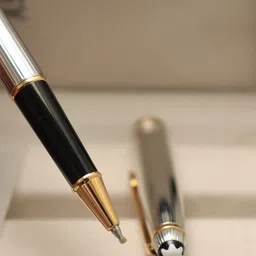 montblanc Meisterstuck Classique Roller Ball Pen image 3