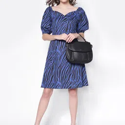 Sera Puffed Sleeves Sweetheart Neck Abstract Print A-Line Crepe Dress image 5