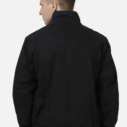 t-base Men Black Reversible Bomber Jacket image 3