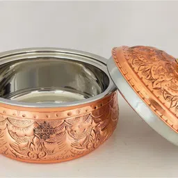 indian art villa Steel Copper Casserole/Hot Pot With Deep Embossed Design & Brass Knob, 1000 ML Serve Casserole image 2