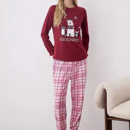 Trendyol Women Printed T-shirt & Checked Joggers Nightsuit-image-75