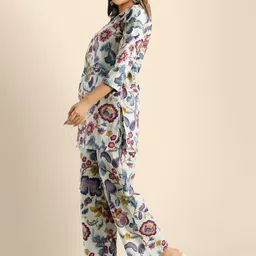 BAESD Women Floral Printed Sequinned Kaftan Kurta image 3