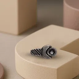 TVISVA JEWELS Rhodium-Plated Stud Nosepin image 1