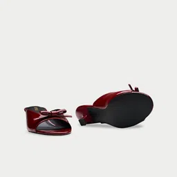 Oroh Leather Kitten Heel Sandals with Bows image 3