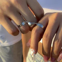 Zaphariq Set Of 2 Adjustable Couple Finger Rings image 4