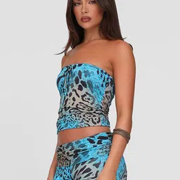 StyleCast Printed Strapless Tube Top & Shorts Co-Ords image 4