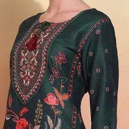 House of Pataudi Ethnic Motifs Embroidered Work Kurta With Trousers & Dupatta image 2
