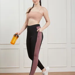 SECRETS BY ZEROKAATA Women Pack Of 2 Assorted Lightly Padded Sports Bra image 3