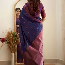TheWonderWorld Woven Design Silk Blend Handloom Banarasi Saree image 4