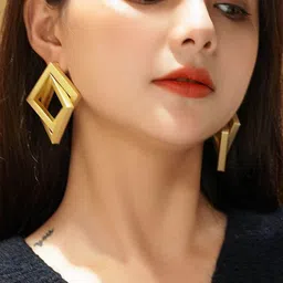 styledose Classic Studs Earrings image 3