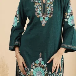 Zamour Embroidered Mandarin Collar Tunic With Trouser Co-Ords image 2
