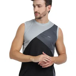 FTX Pack Of 4 Colourblocked Round Neck T-shirt image 4