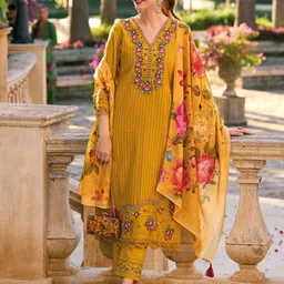 indo era Women Pure Cotton Kurta Pant Dupatta Set image 4