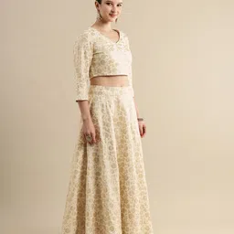 House of Pataudi Jashn Foil Print Lehenga & Blouse With Dupatta image 2