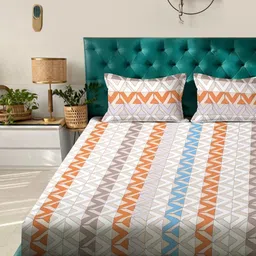 Myntra Elegant Homes Book Fold Peach Colored Printed 300 TC King Bedsheet Set 2.5 x 2.25 m image 2