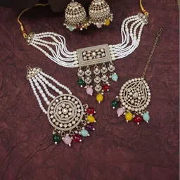 House of Pataudi Gold-Plated Kundan-Studded & Beaded Jewellery Set-picture-25
