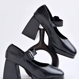 Shoetopia Girls Square Toe Block Heel Pumps with Buckles-image-98