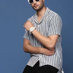 SHOWOFFFF Men Standard Striped Casual Shirt-picture-20