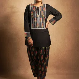 Loomfresh Floral Printed Round Neck Pure Cotton Tunic & Salwar-picture-11