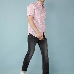 Crimsoune Club Men Mid-Rise Straight Fit Light Fade Stretchable Jeans image 5