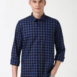 Peter England Casuals Men Spread Collar Checked Cotton Casual Shirt-picture-21