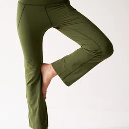 WiseLife Women Ankle Length Flared Yoga Tight image 3