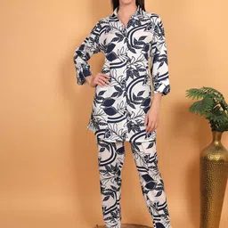 chia fashions Floral Printed Shirt Collar Tunic With Trousers-image-34