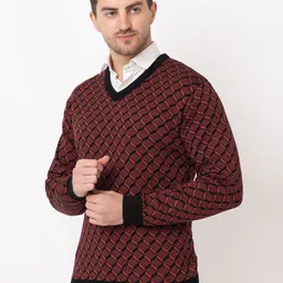 BeriBlu Men Printed Pullover image 4