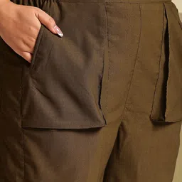 theRebelinme Women Relaxed High-Rise Easy Wash Trousers image 3