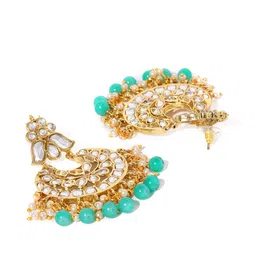 Zaveri Pearls Gold Toned & Green Set of Earrings & Maang Tika image 3